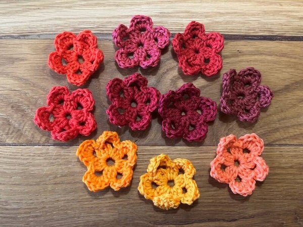 Setje 10 bloemetjes Rood/oranje