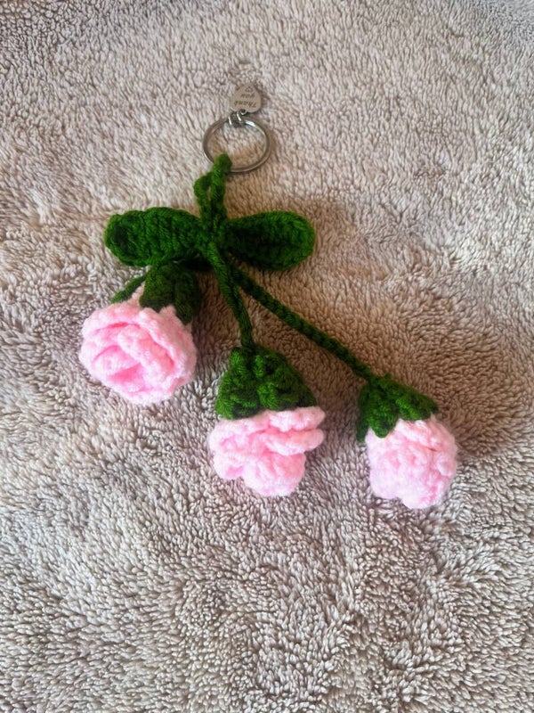 Three roses keychain