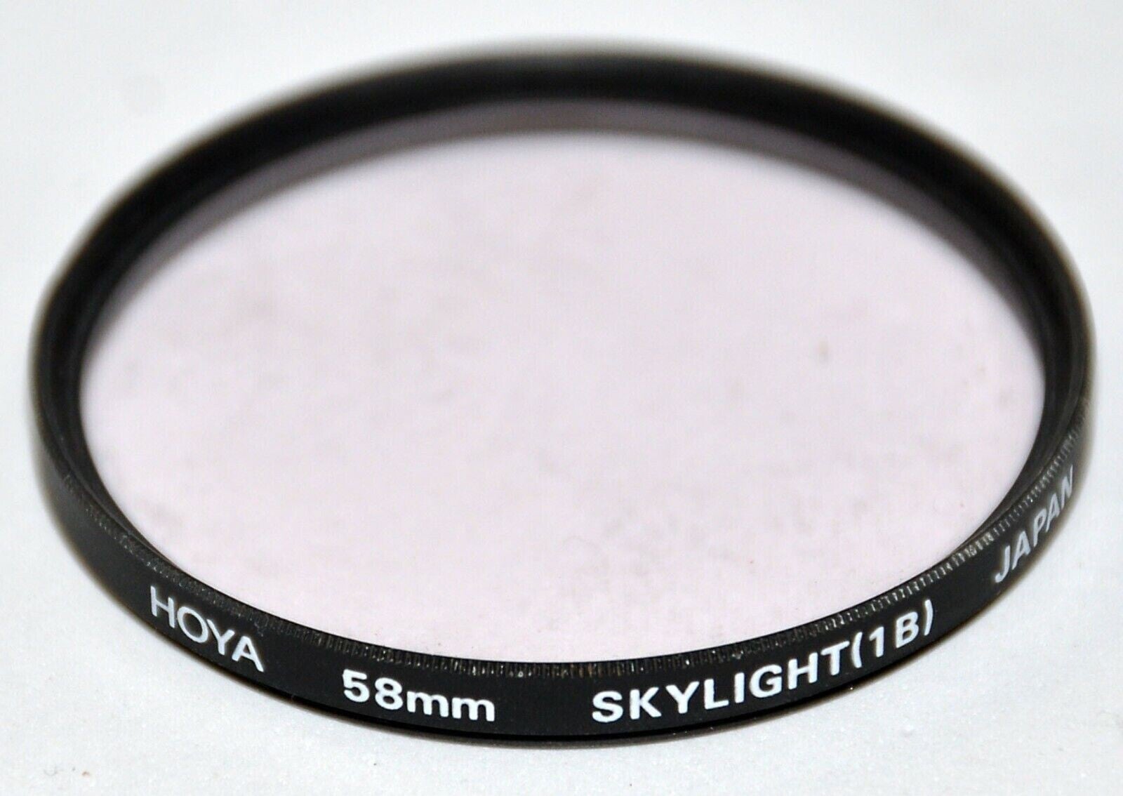 FILTRE HOYA Ø58mm skylight (1B) #153A