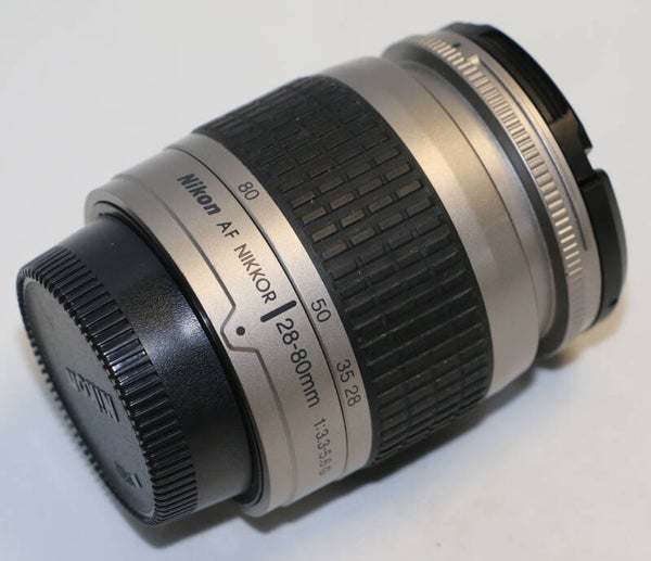 NIKON AF NIKKOR 3.3-5.6 G/28-80 GRIS METAL