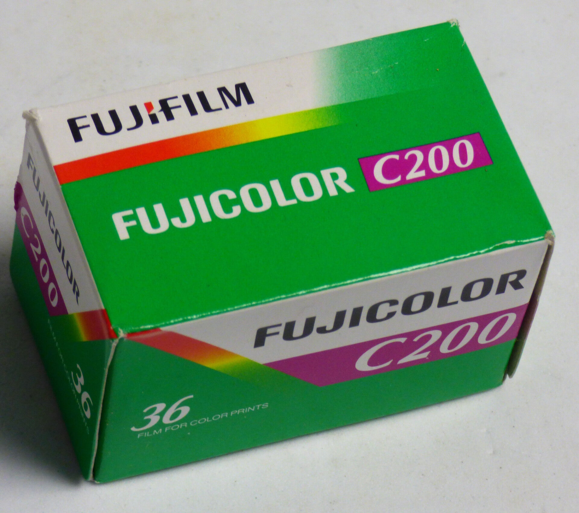 FILM FUJICOLOR 135 C200 - 36 POSES PERIME 2015.01