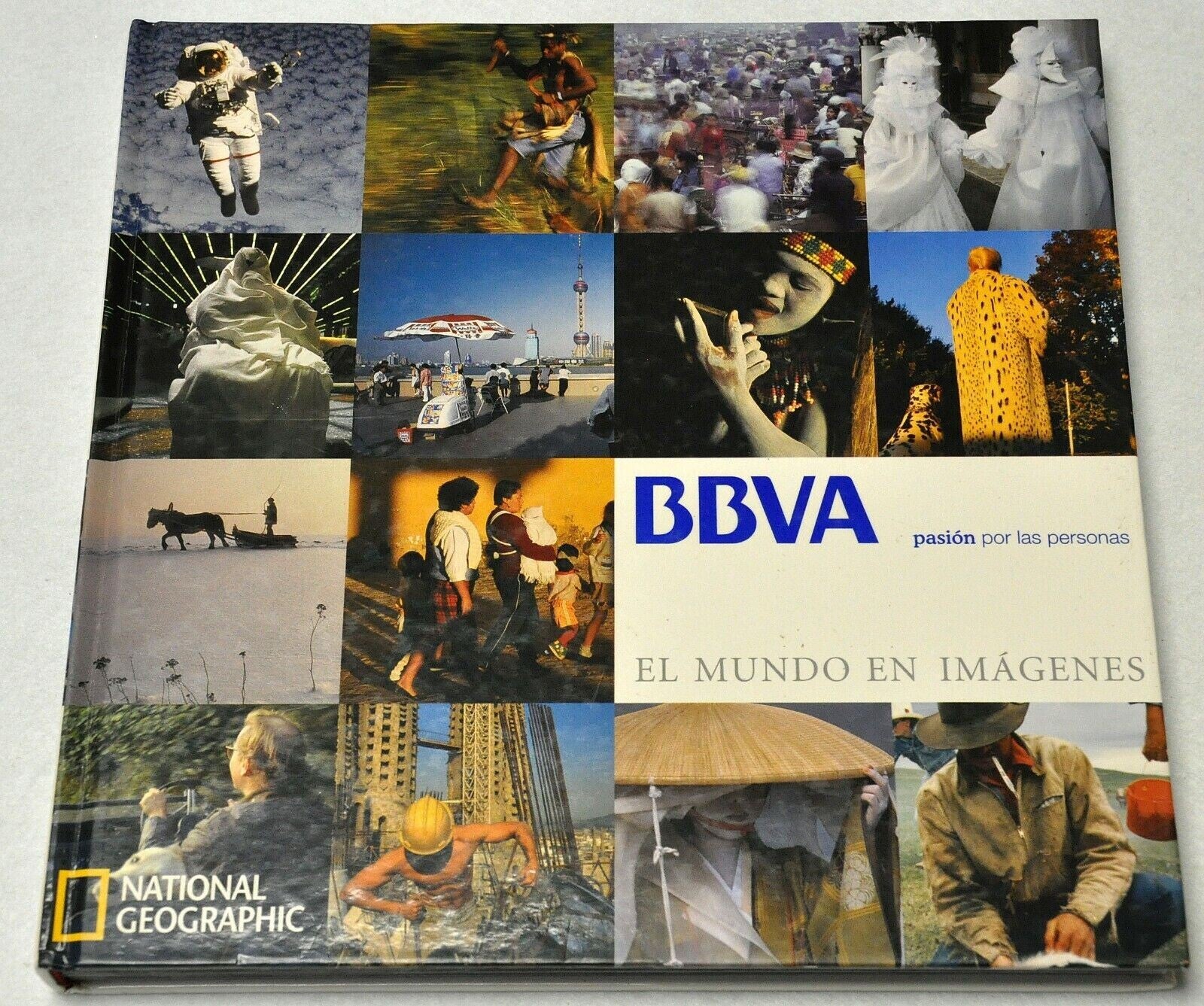 BBVA / NATIONAL GEOGRAPHIC 2003 - EL MUNDO EN IMAGENES