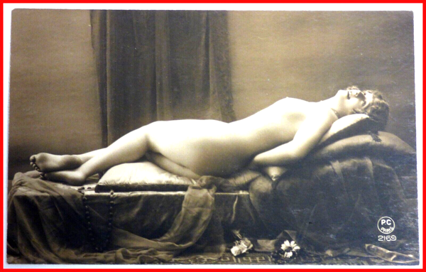 CARTE POSTALE CPA CP Paris 2169 JEUNE FEMME NUE SEXY EROTIQUE NUDE