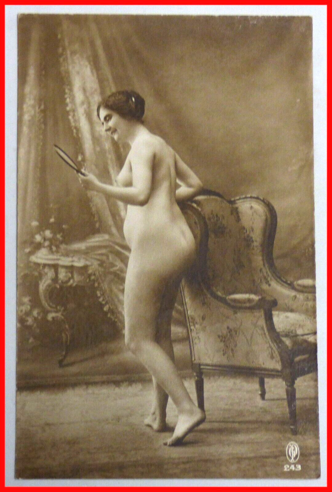 CARTE POSTALE CPA GP 243 JEUNE FEMME NUE SEXY EROTIQUE NUDE