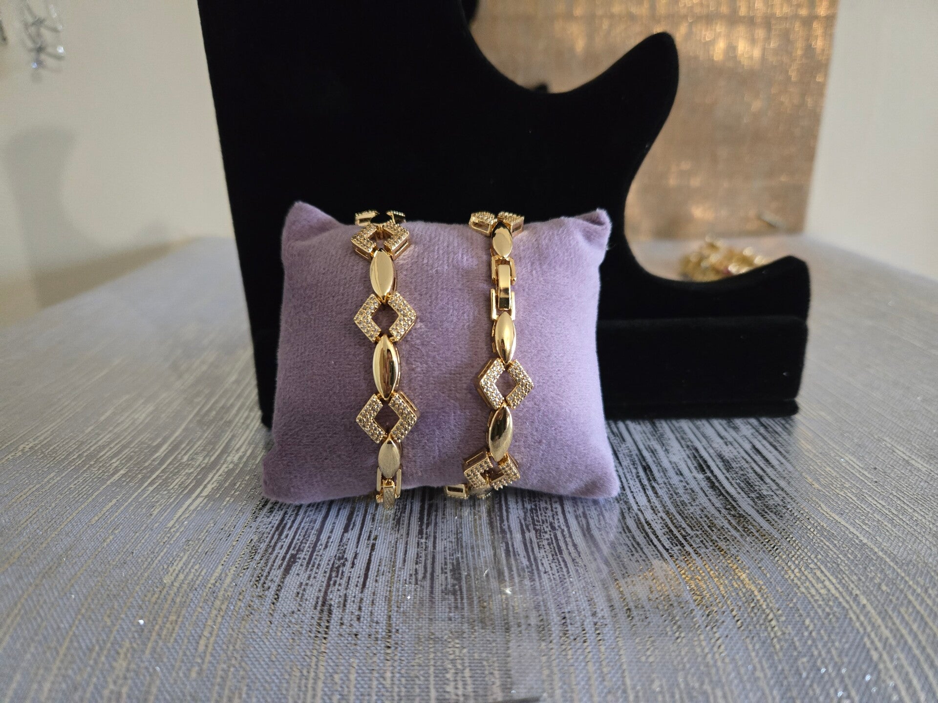 bracelet losange moderne et élégant