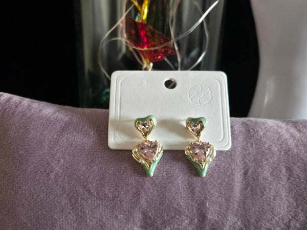 boucle d' oreille coeur mystique