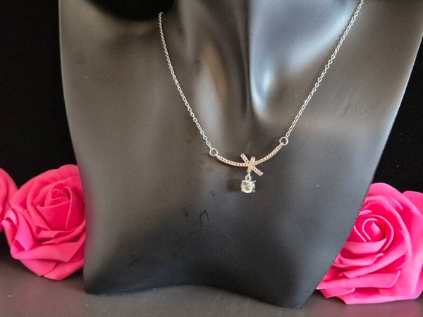 collier pendentif coeur  fleur éternelle