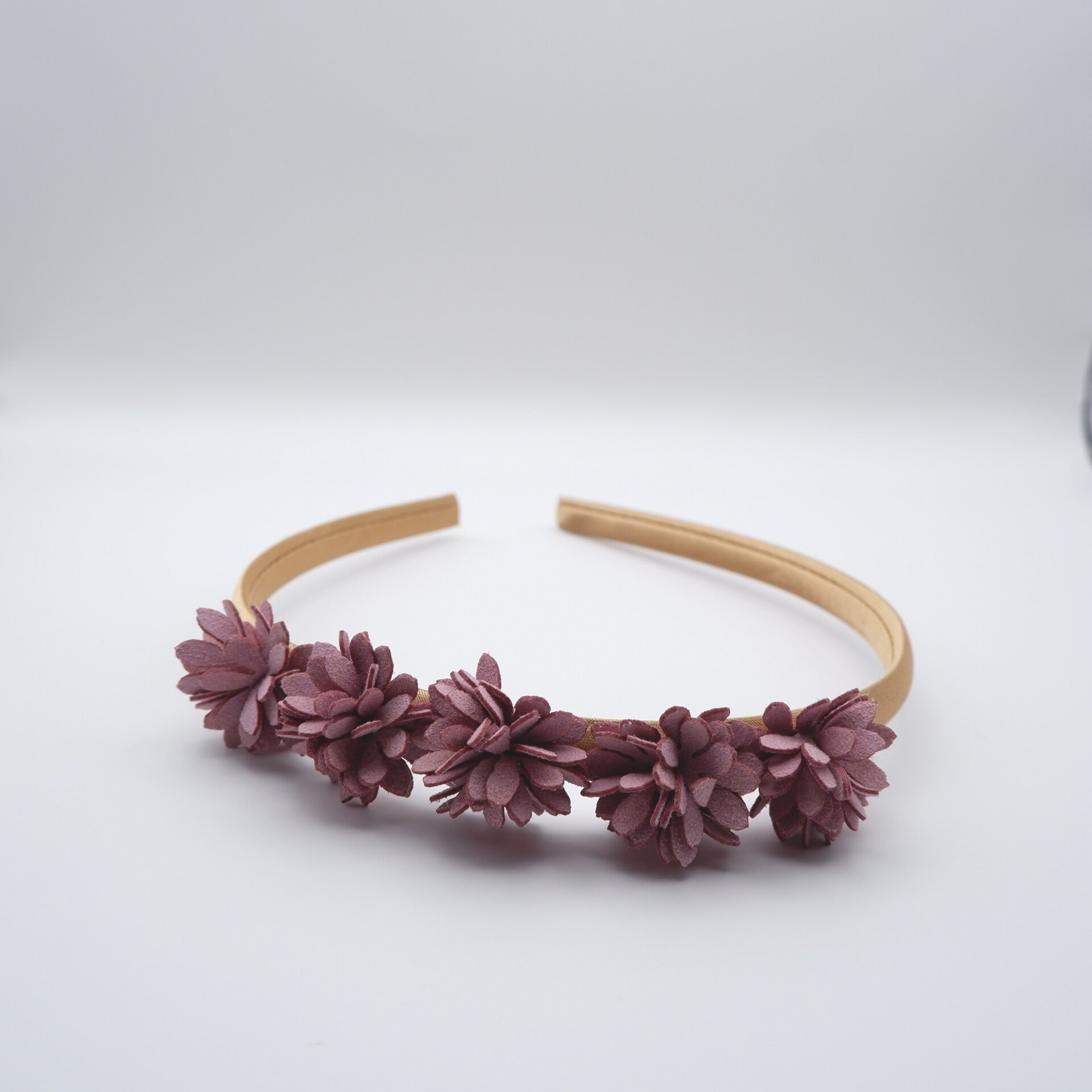 Diadeem pompom bloem lila