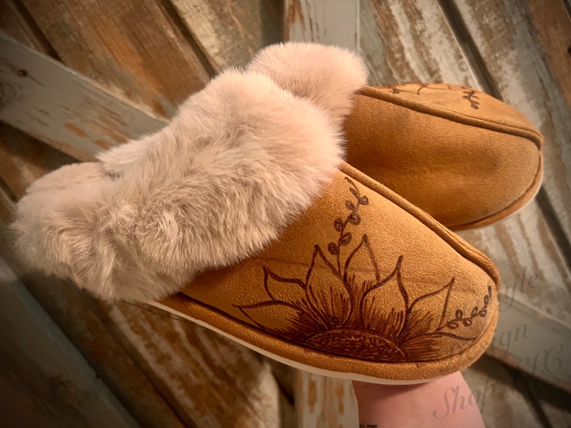 Sunflower house shoes