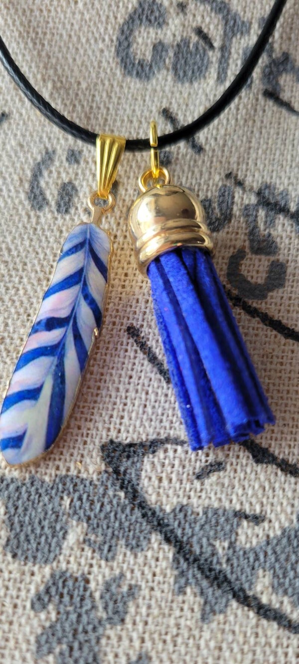 Protection Feather /tassel pendant