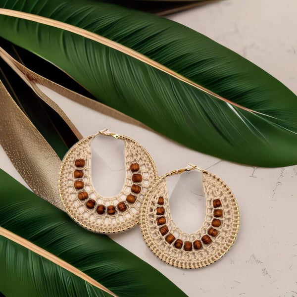 Boucles d'oreilles créoles en crochet, perles de bois véritables et acier inoxydable BOIS D'HIVER