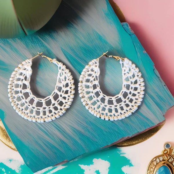 Boucles d'oreilles créoles en crochet et acier inoxydable TOILES D'ARAIGNEE