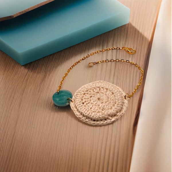 Bracelet en crochet et chaînette LUNE DORÉE