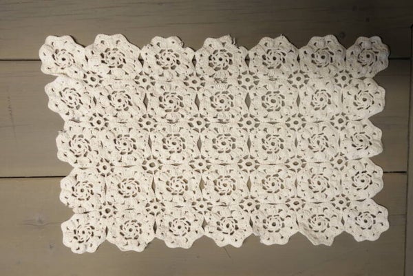 Dessous en dentelle rectangulaire