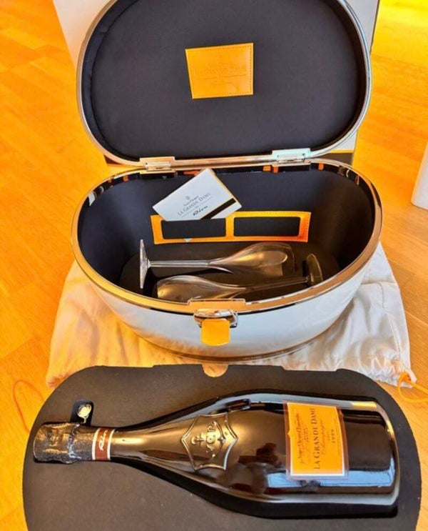 Champagne veuve cliquot la grande dame