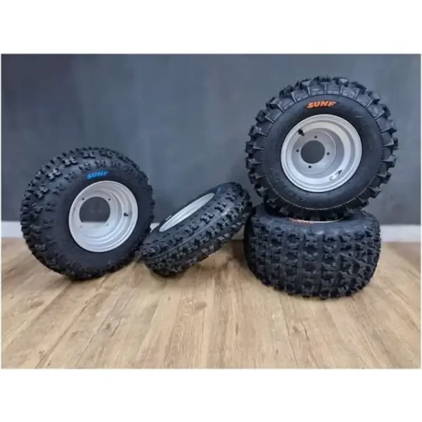 Kompletter Offroad Sun-f Reifen und Felgensatz