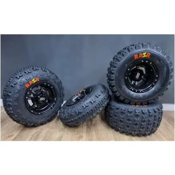 ITP SS112 + MAXXIS RAZR Reifen (E-Kennzeichnung) 4x115 / 4x156
