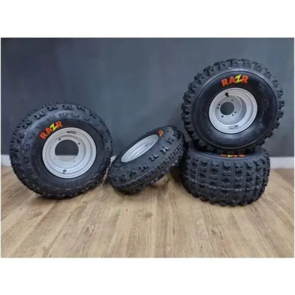 Offroad Reifensatz mit Felgen Yamaha YFS 200 Blaster