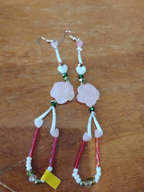 Rose dent earrings
