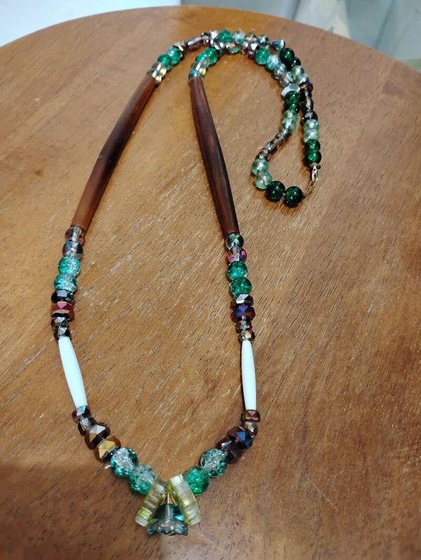 green hairpipe bone