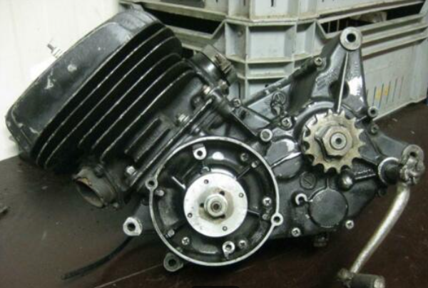 RM125 C 1978 Engine (Complete with Cylinder)