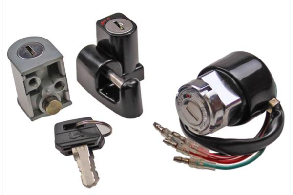 Honda Ignition Key Assy - Contactslot - SET - CD50/CT50/DAX/SS50/ST50