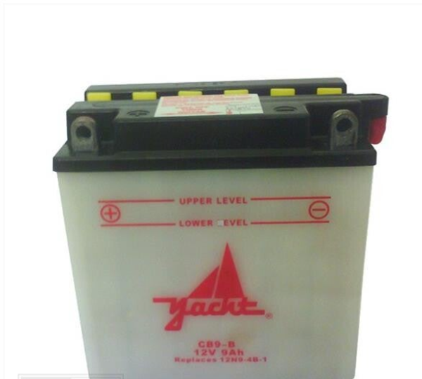12V Battery / Accu CB9-B - YB9-B - 137x77x138