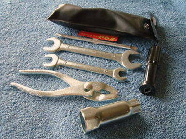 Suzuki ToolKit OEM NEW / Suzuki ToolKit Original NEU (6 Pcs)