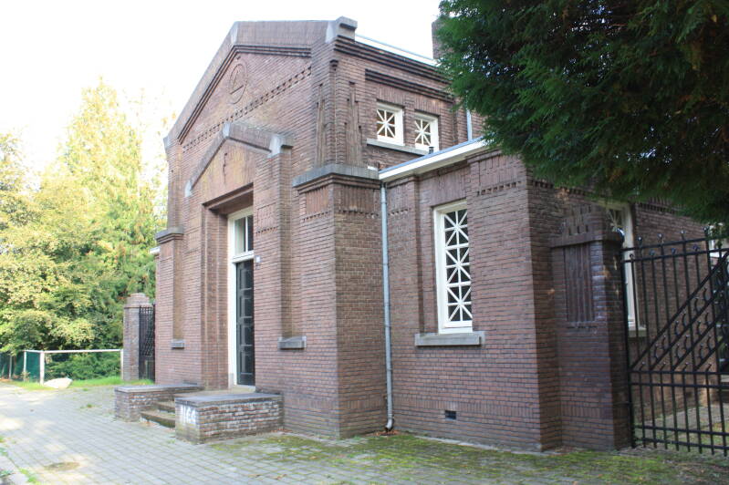 Entree van begraafplaats Graafseweg in Nijmegen