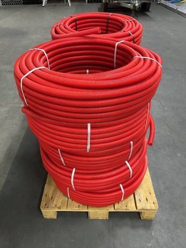 0123. Henco meerlagenbuis 20x2mm met rode mantel