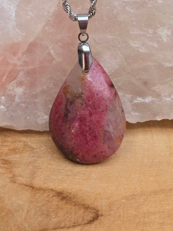 Pendentif Rhodonite de Madagascar