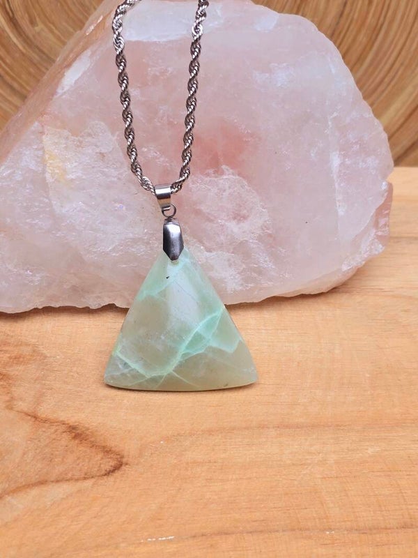 Pendentif Garniérite de Madagascar