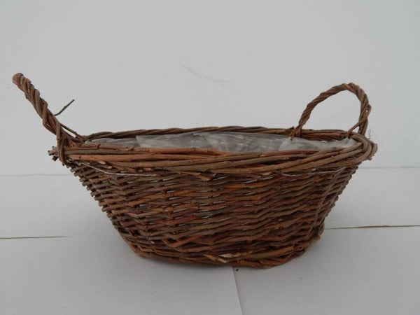 Mand in riet voor bloemen