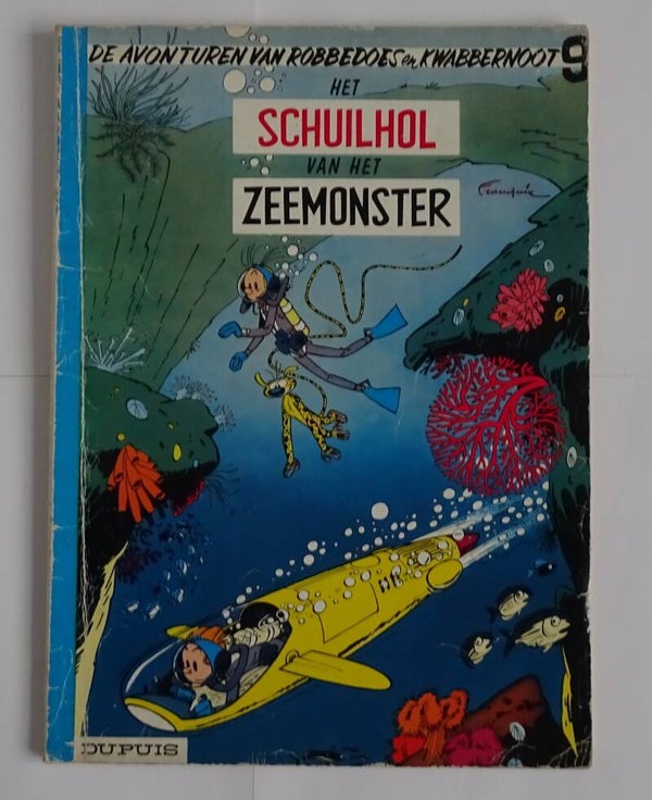 Strip 9. Robbedoes en Kwabbernoot: Het schuilhol van het zeemonster
