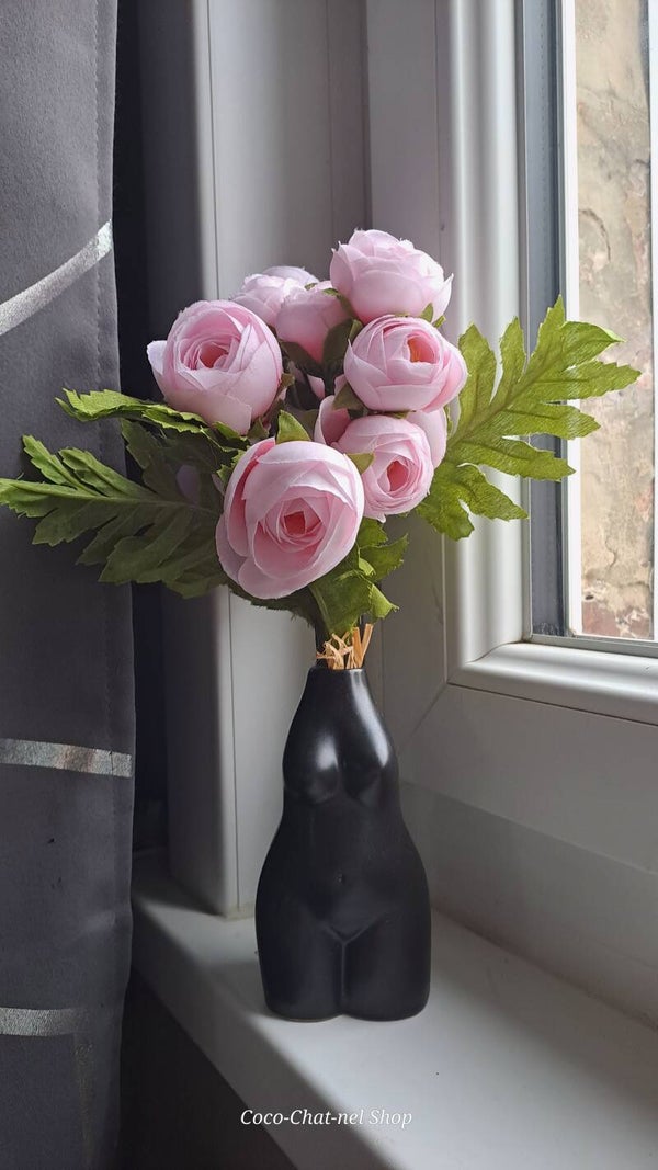 Petit vase buste noir – Idéal pour petit bouquet 💐