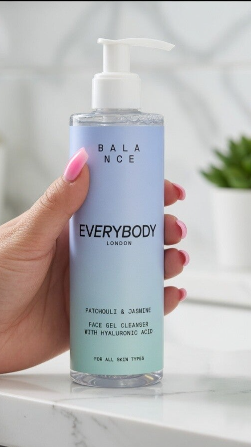 🧴✨ Gel Nettoyant Visage BALANCE EVERYBODY London – Acide Hyaluronique – Patchouli & Jasmin – 200 ml