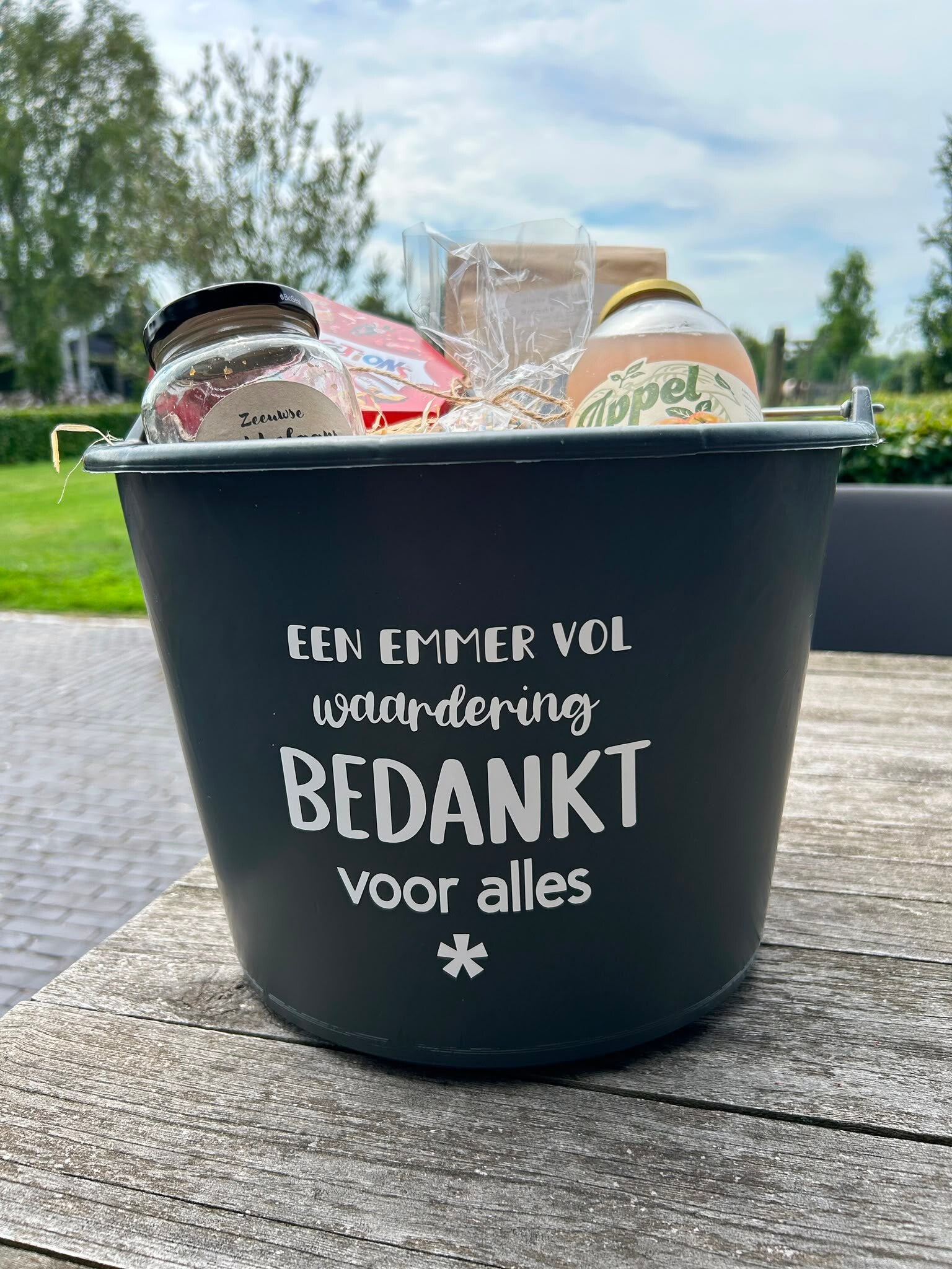 Gepersonaliseerde emmer - zwart
