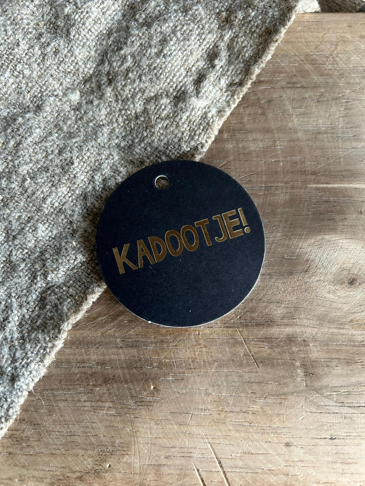 Cadeaulabel - Kadootje, donkerblauw - D60mm