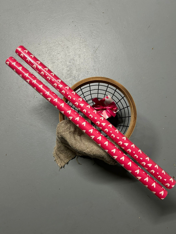Cadeaupapier - hartjes donkerroze - dubbelzijdig 200x70mm