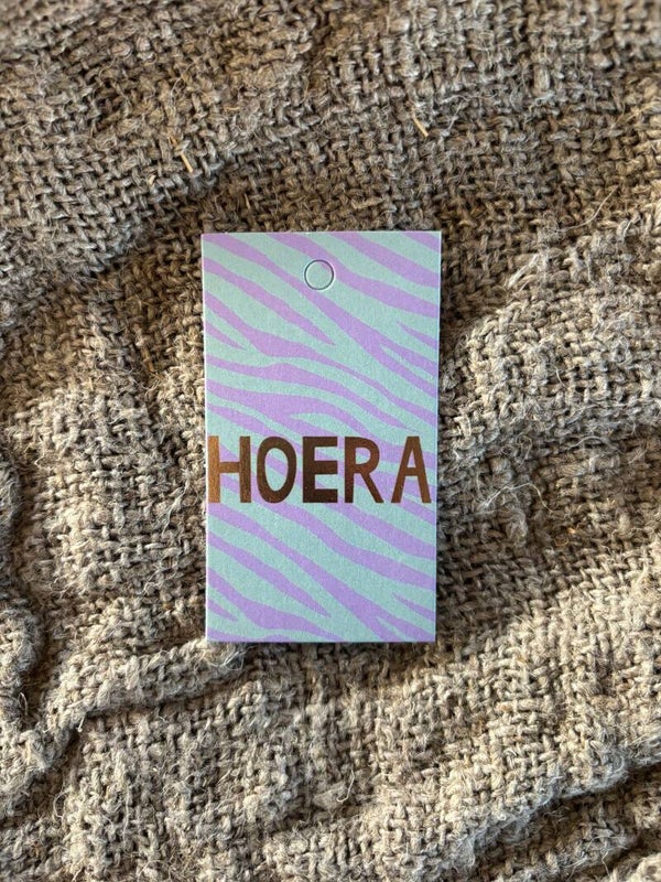 Cadeaulabel - Hoera - 40x70mm