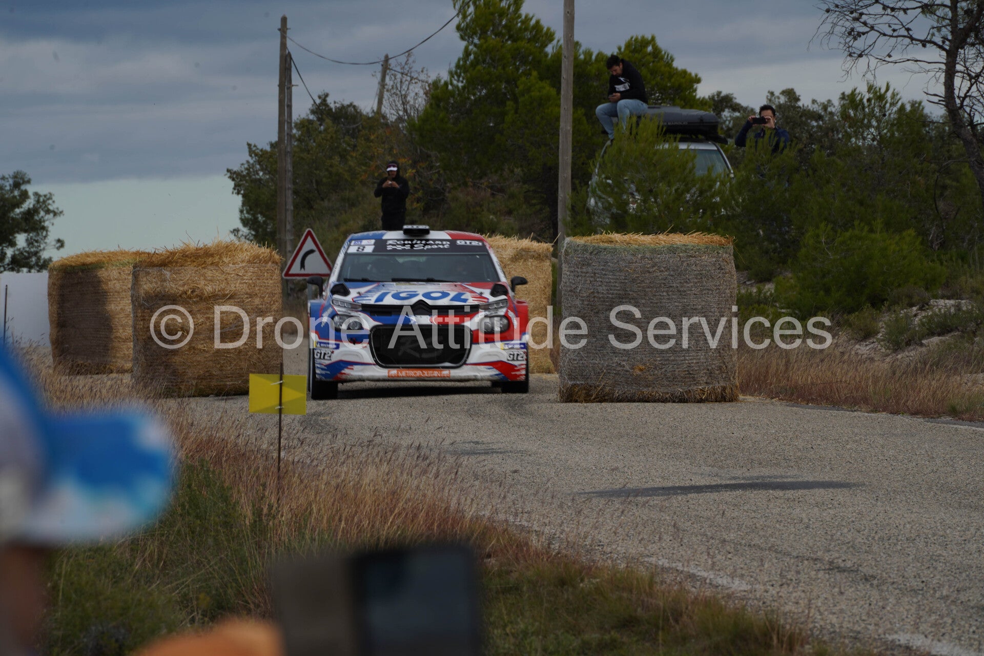evenements-sportifs-drone-attitude-services-criterium-des-cevennes-2025-claret-14-standard.jpg