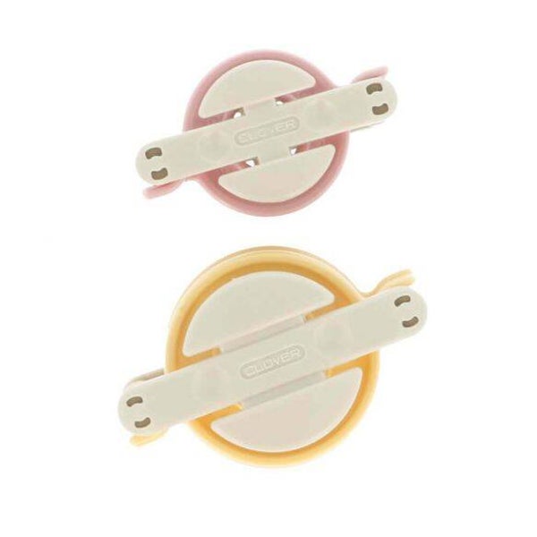 Clover pom-pom maker