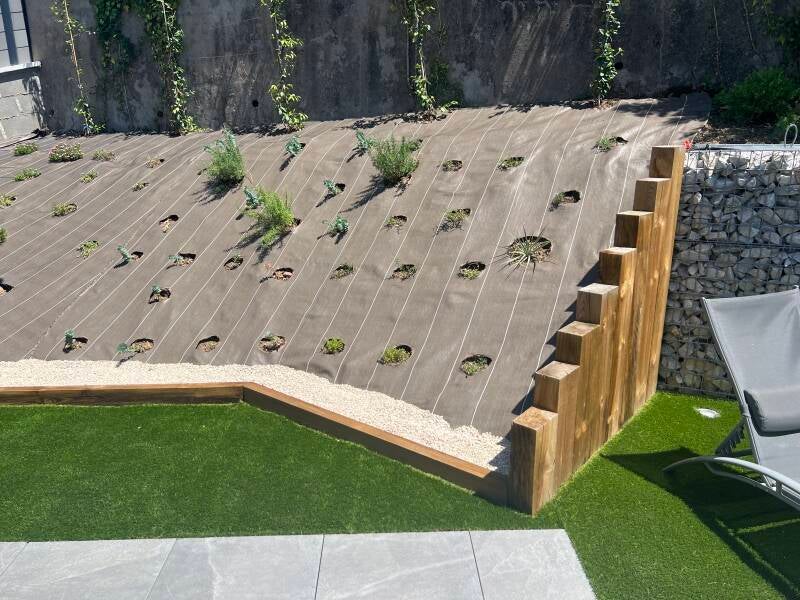 massif dans bâche géo