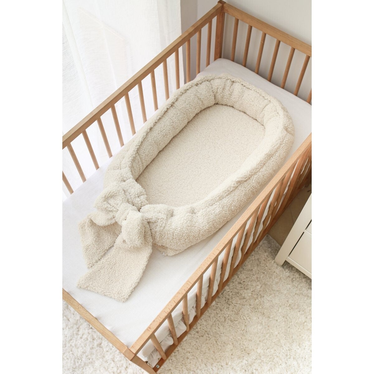 Babyly - Babynest met strik