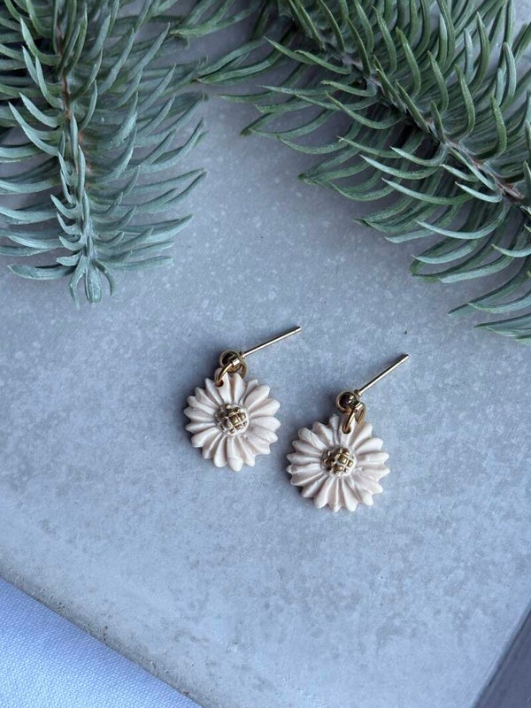 Oorbellen mini bloemen