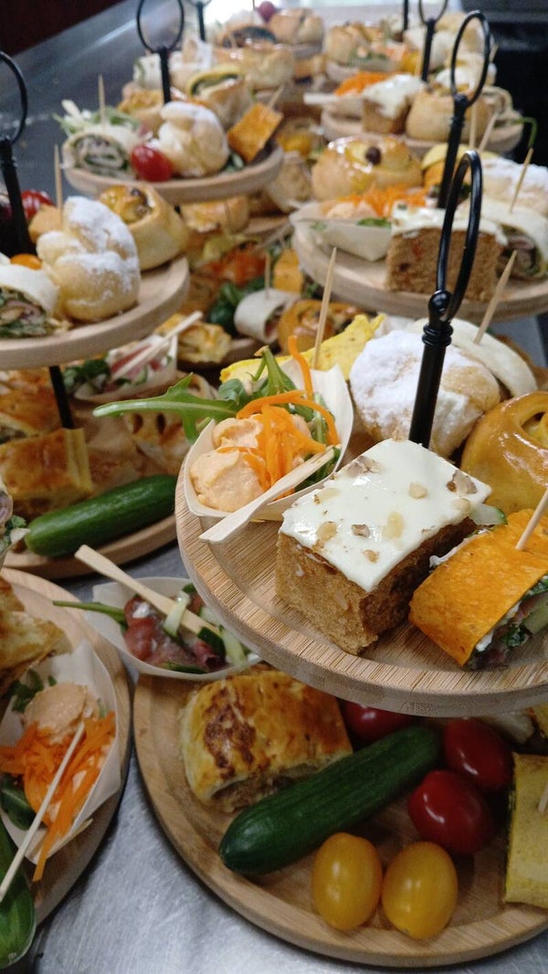High tea "sapjes"