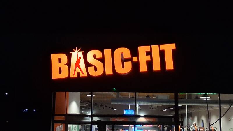 Basic-Fit probeert om een grote sprong voorwaarts te nemen met de overname van Clever Fit een keten van 500 clubs