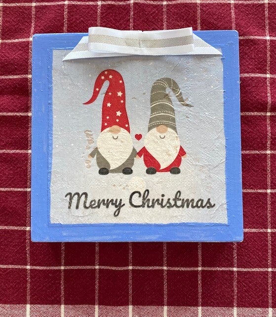 Christmas Gnomes Shelf Sitter