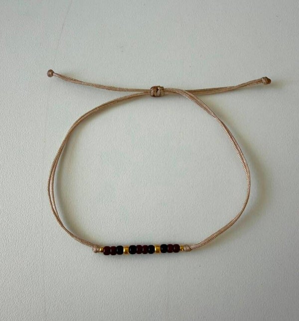 Armbandje Lotje