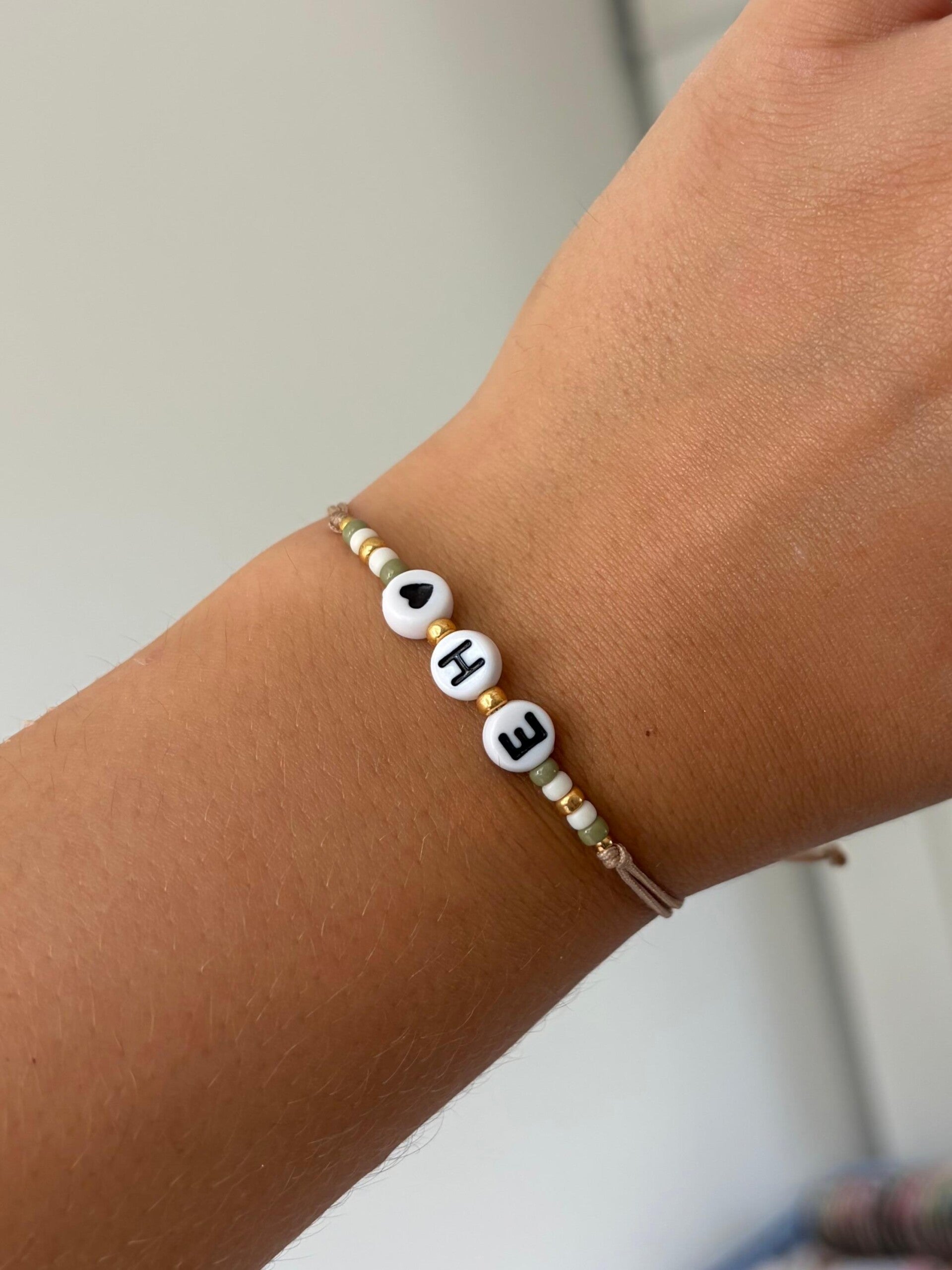 Armbandje Wies (initialen eigen keuze)